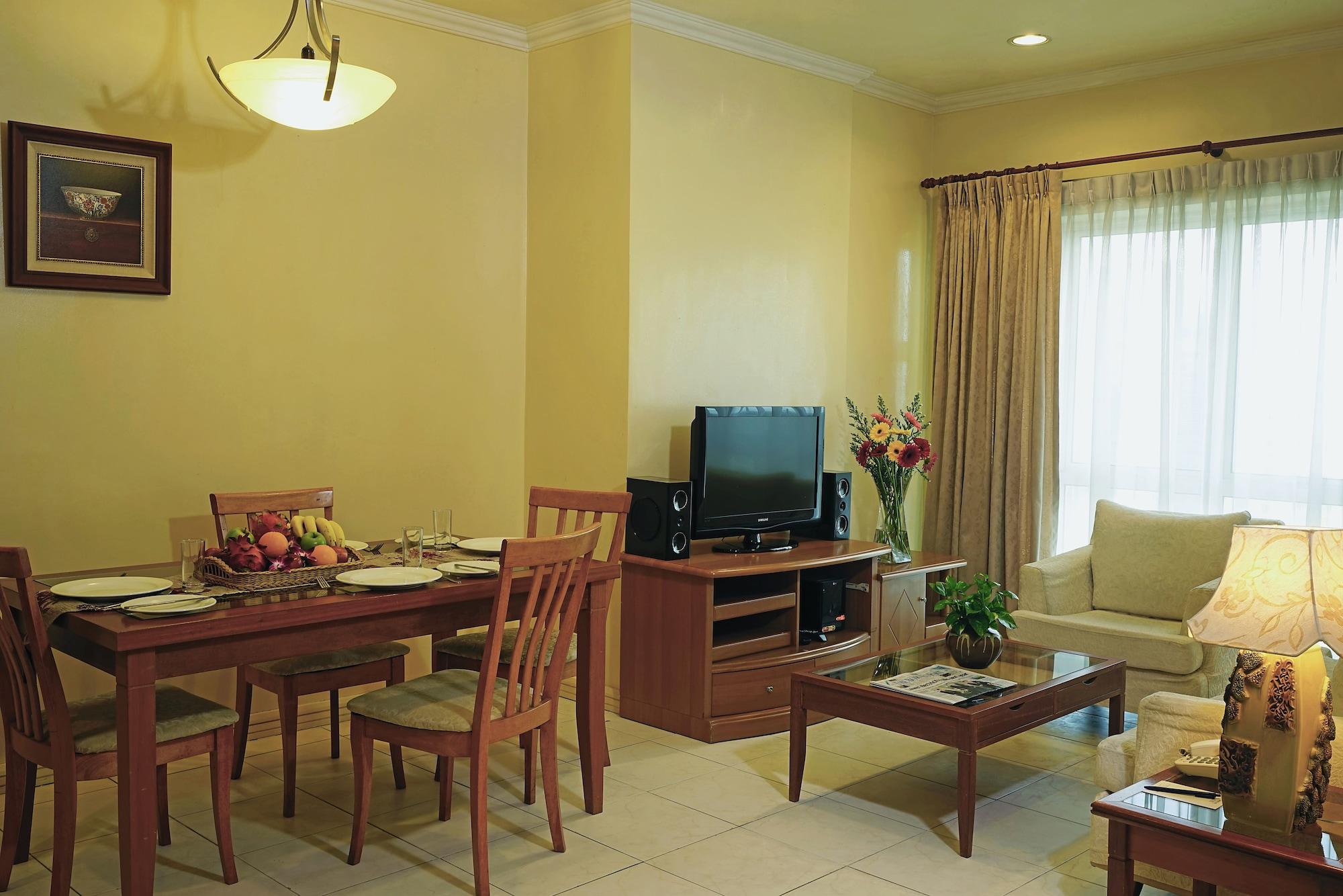 Stayinn Gateway Hotel Apartment Kuching Exterior photo