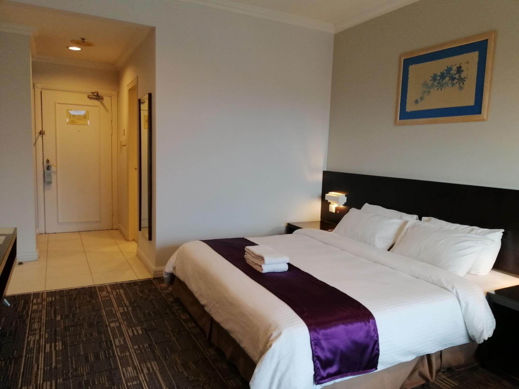 Stayinn Gateway Hotel Apartment Kuching Exterior photo