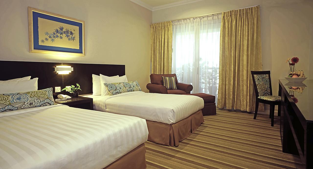 Stayinn Gateway Hotel Apartment Kuching Exterior photo